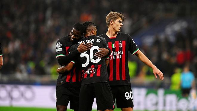 好起来了！曼联近9场积分超越此前17场，近9场18分此前17场仅16分（状态回升！曼联近9轮拿到18分，已超此前17轮仅得16分）