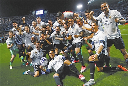 冬窗转会市场：罗马锁定齐尔克泽与法比奥·席尔瓦，能否逆袭重回巅峰？