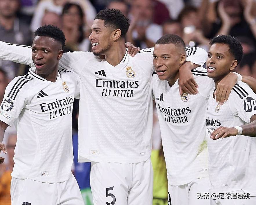 足球中超队长带伤上阵，拼劲获赞（中超队长带伤出战，拼搏精神获好评）