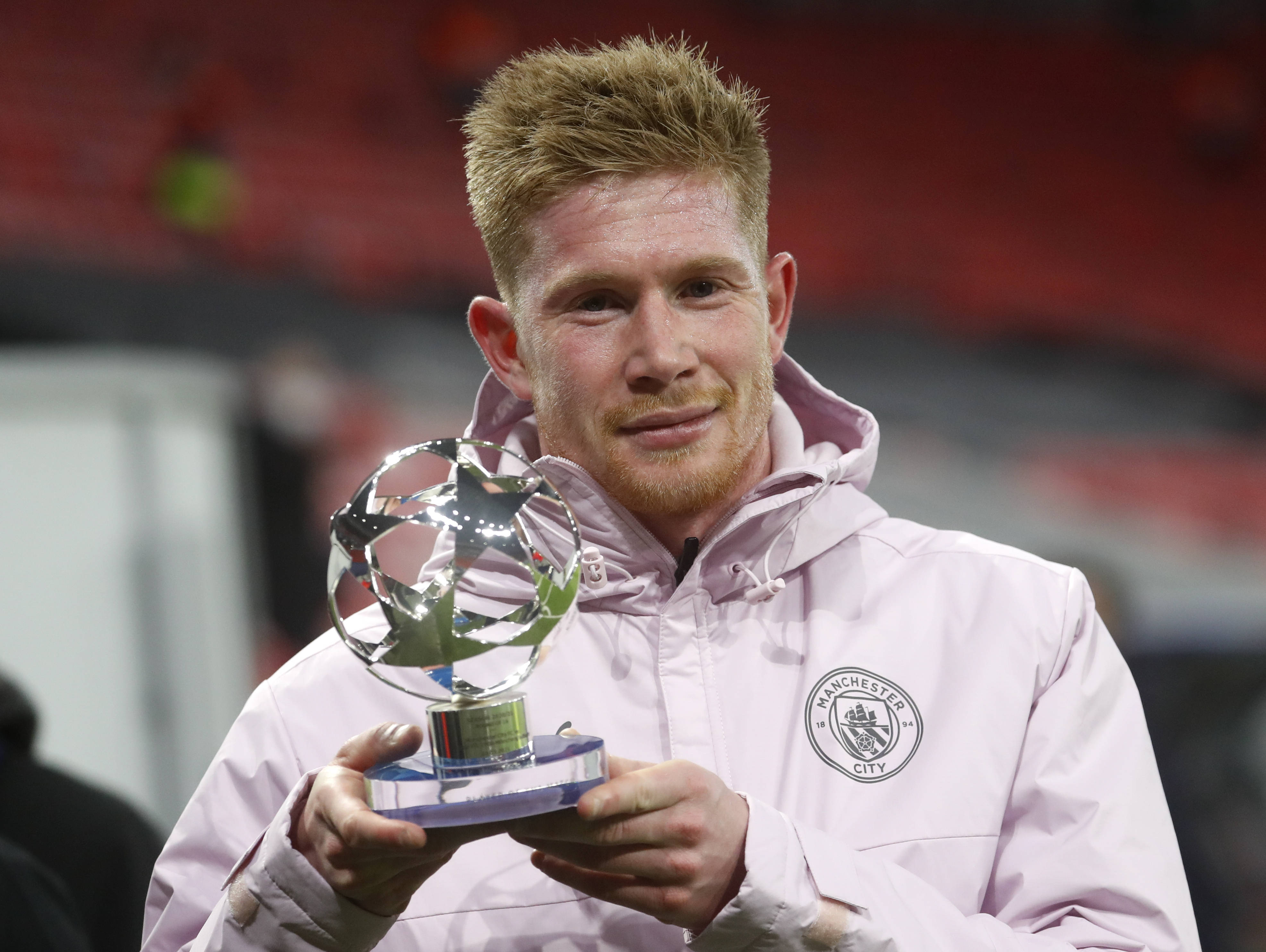 半场战报：国安2-0亚泰，塞尔吉尼奥破旧主，法比奥点射