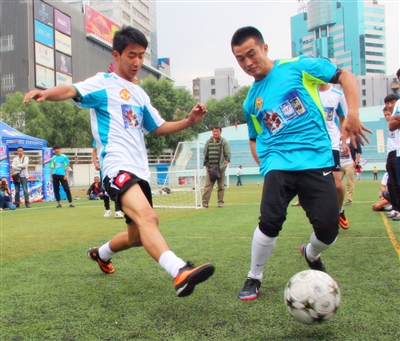 球员穿安踏KT11代球鞋赛后称纯属巧合（球员赛后表示穿安踏KT11只是巧合）