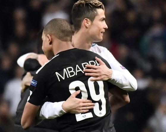 施洛特贝克：等到伤员都回归，我们可以击败任何球队