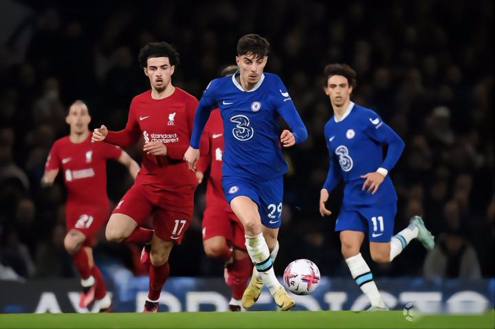 利扎拉祖专栏：德尚的严谨态度是法国队不在预选赛翻车的关键