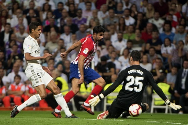 意媒：意足协酝酿改革，意甲意乙升降级名额可能缩减至2个（意媒：意足协拟推改革，意甲与意乙升降级席位或降至2个）