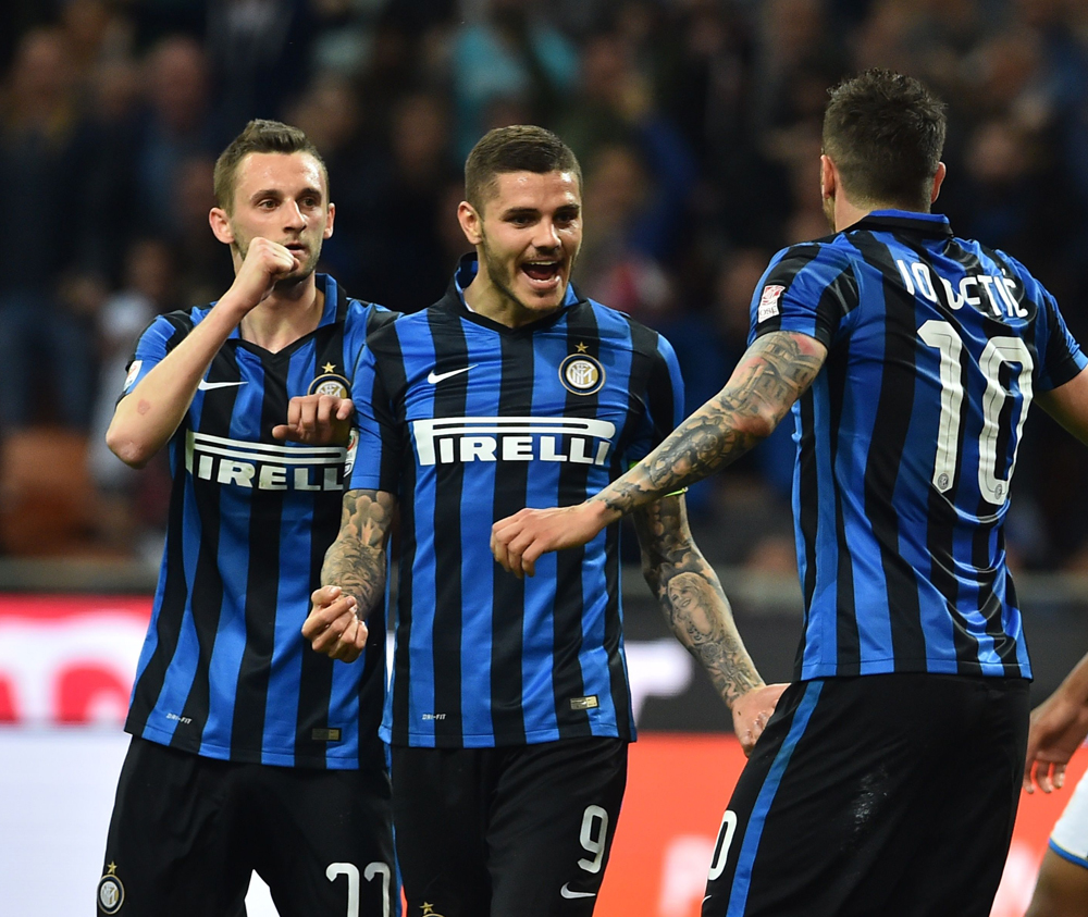 英超主帅下课赔率更新，斯洛特居首法尔克次席（英超主帅下课赔率最新榜：斯洛特领跑，法尔克第二）