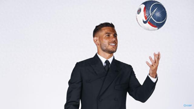 埃及队非洲杯赛后没有接受媒体采访，被非洲足联处罚5000欧元（埃及队因非洲杯赛后未接受媒体采访遭非洲足联罚款5000欧元）